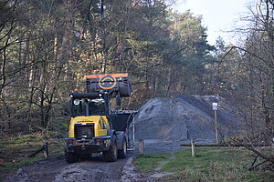 Steenmeel klaar voor verspreiding