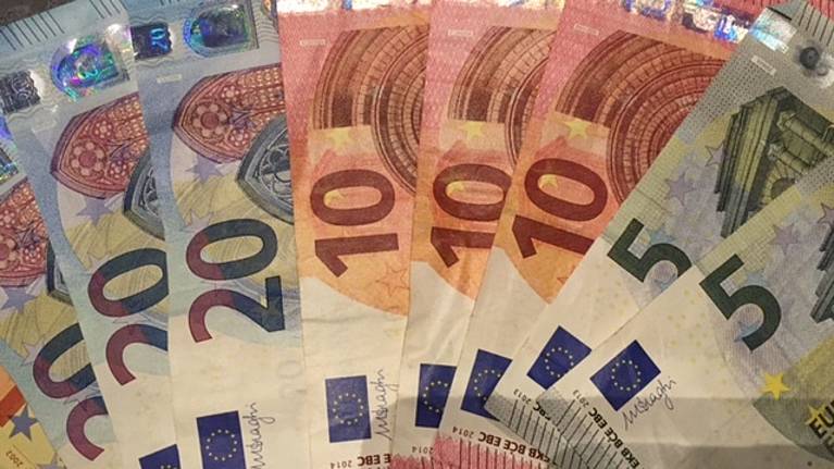 Afbeelding van bankbiljetten, Bron: Gemeente Asten Afbeelding van bankbiljetten, Bron: Gemeente Asten